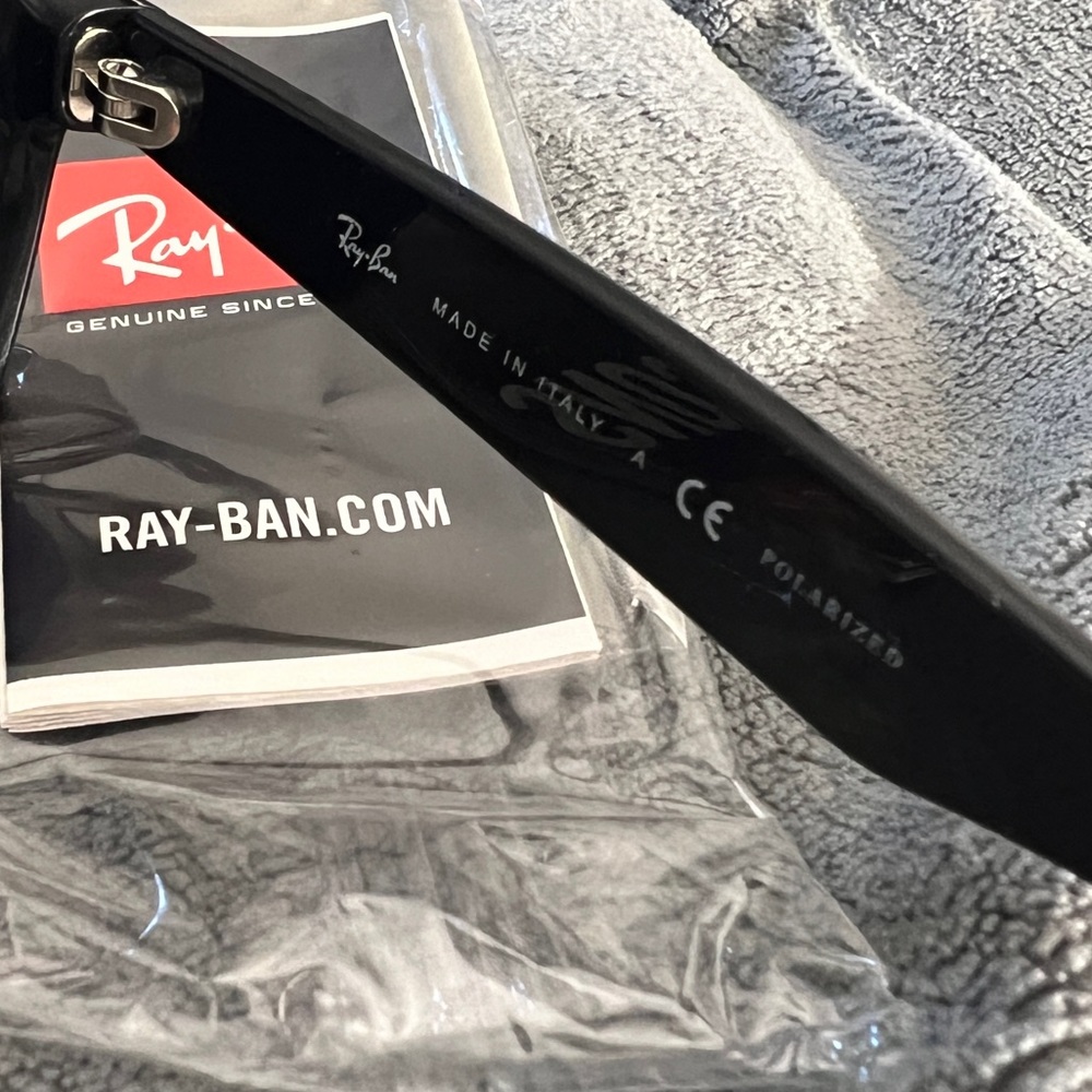 Rayban Sunglasses - Picture 3 of 5